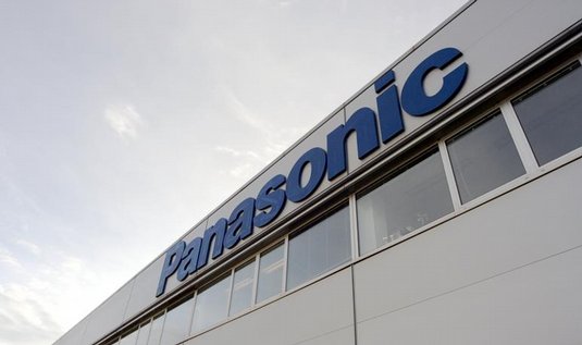 Panasonic распродает свои фабрики